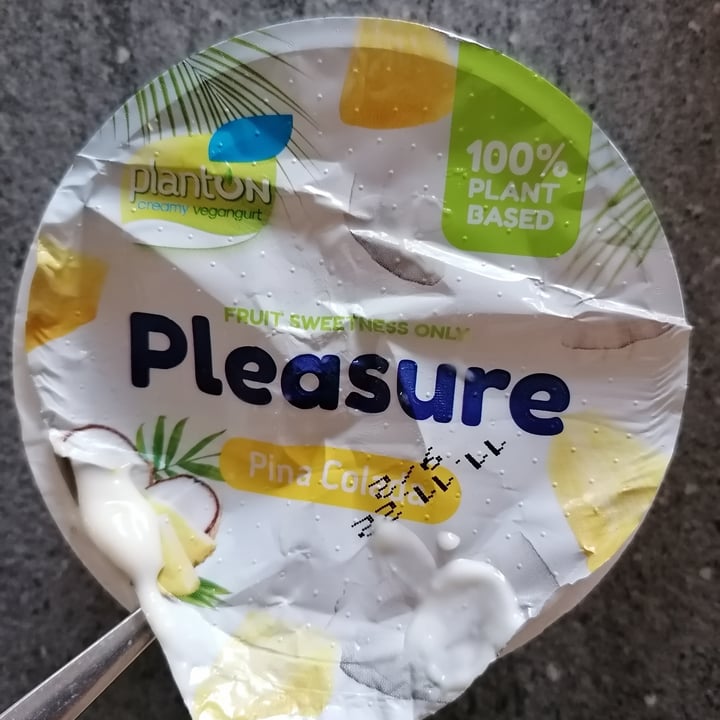 review photo of magda plant-based piña colada shared by @yesiam on 22 Oct 2022 - review