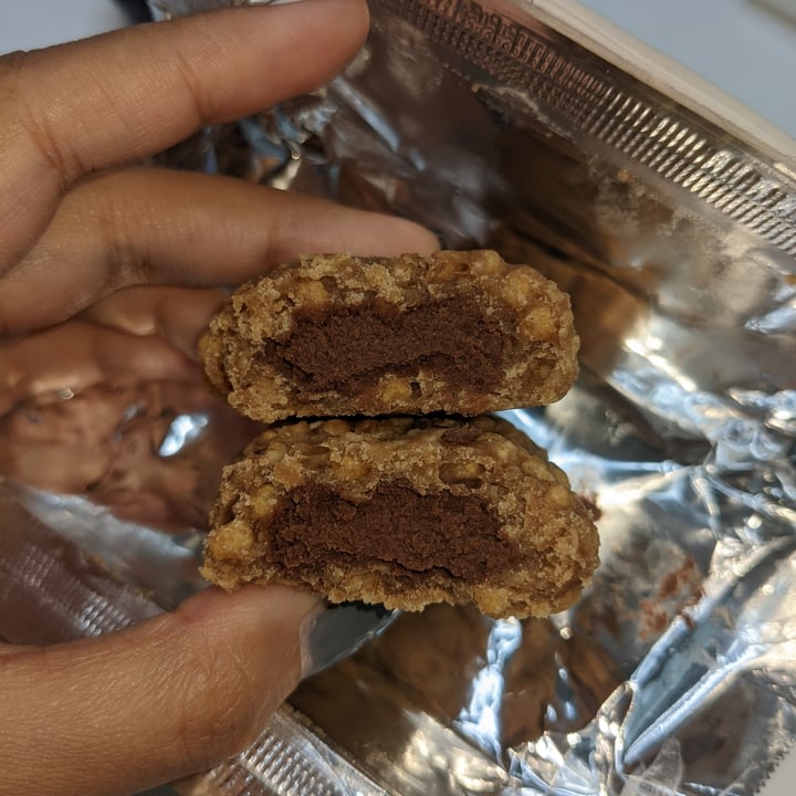 photo of Clif Bar Chocolate & Hazelnut Butter shared by @shreyups on  30 Jun 2022 - review