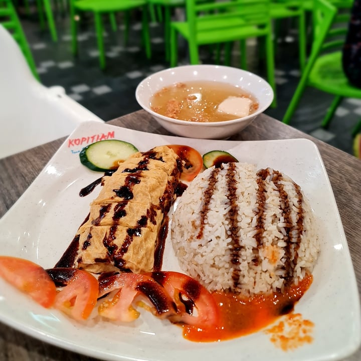 photo of Xuan Miao Vegan (Seng Kang) Chicken rice shared by @parismelody on  04 Apr 2021 - review