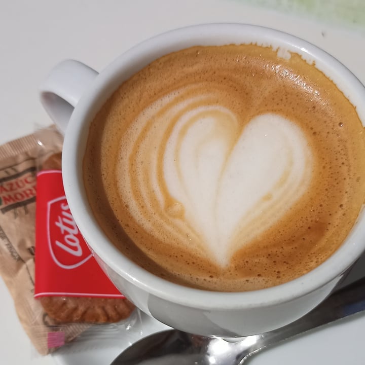 photo of Panonia Coffee Café con leche de soja shared by @enniwestt2 on  27 Mar 2021 - review