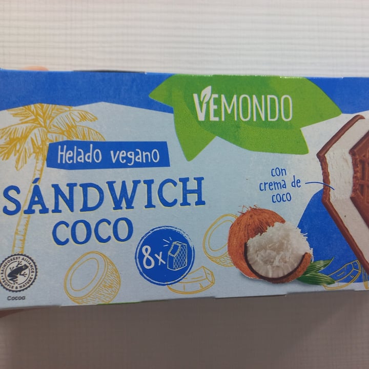 photo of Vemondo Sándwich De Coco shared by @amoresvegan on  10 Jun 2022 - review