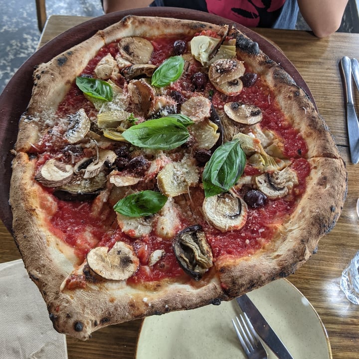 review photo of Gigi's Pizzeria Carciofi e Funghi shared by @peapot on 03 Jan 2021 - review