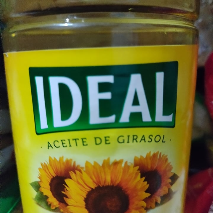 photo of ideal Aceite de girasol shared by @lasdrogaslisa on  02 Aug 2021 - review