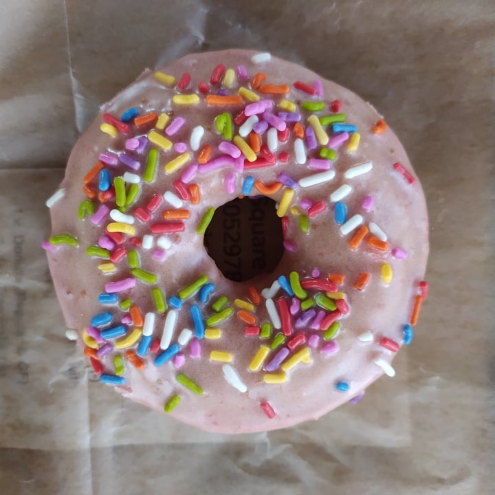 photo of Rainbow Bakery Homer Donut shared by @sisvegan on  06 Oct 2021 - review