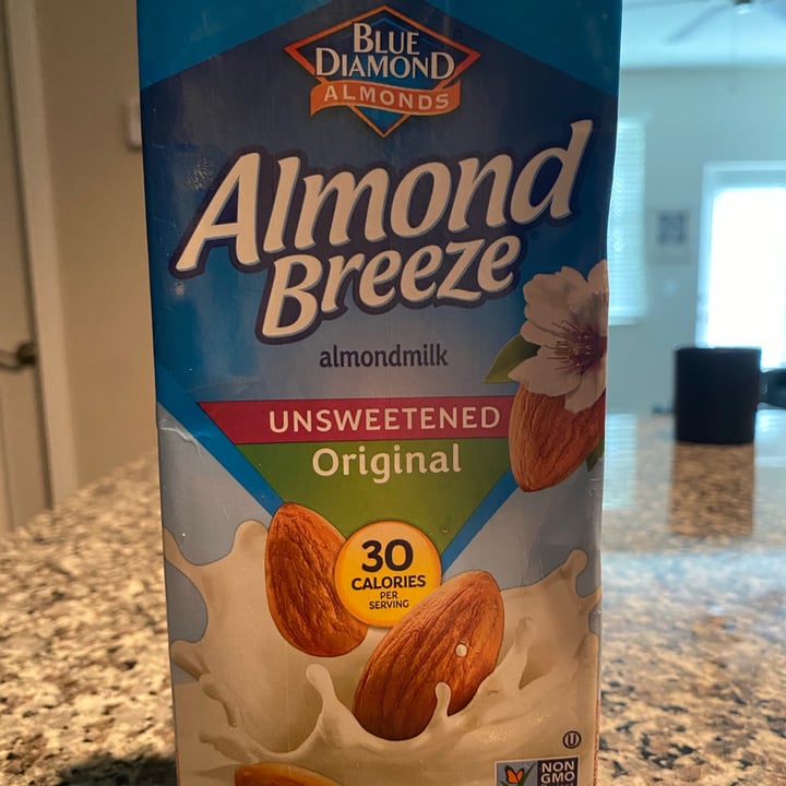 photo of Blue Diamond Almond Milk Original shared by @kellylemon on  29 Apr 2020 - review