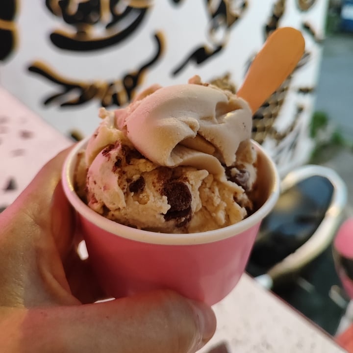 photo of Mad Pops Bali Chocolate Peanut Butter shared by @littleredmushroom on  12 Aug 2022 - review