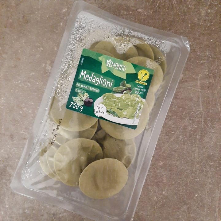 review photo of Vemondo medaglioni alle verdure shared by @giadabi on 23 Jun 2022 - review