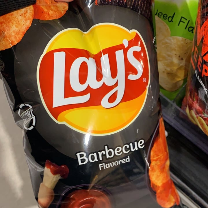photo of Lay's Potato Chips Barbecue Flavoured shared by @tarinemarine on  25 Feb 2021 - review