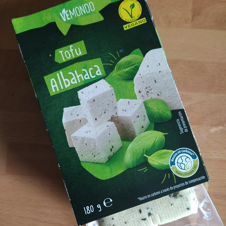 photo of Vemondo Basil tofu shared by @sanmeh on  03 Mar 2022 - review