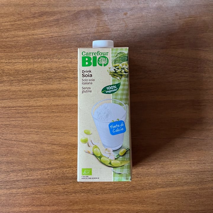 photo of Carrefour Bio Bevanda di soia shared by @gibbalena96 on  13 Mar 2022 - review