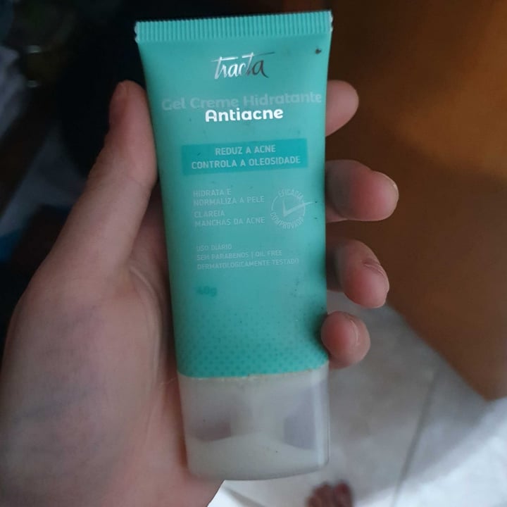 review photo of Tracta hidratante facial antiacne shared by @manudiotti on 29 Apr 2022 - review