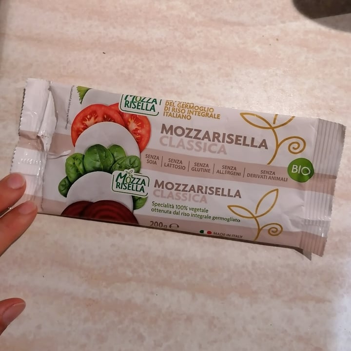 photo of Mozzarisella Mozzarisella Classic shared by @sarapey on  08 Apr 2022 - review