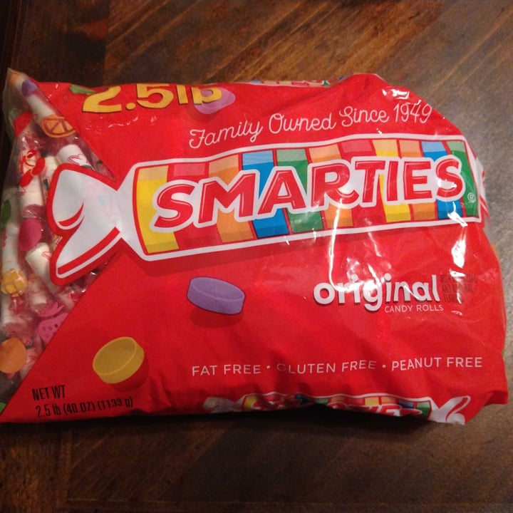 photo of Smarties Inc Smarties candy rolls original  shared by @brianpyz on  30 Dec 2021 - review