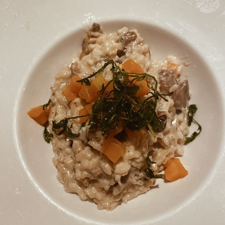 review photo of Fucsia Rissotto De Ceps Y Calabaza shared by @theveganavocadito on 06 Nov 2022 - review