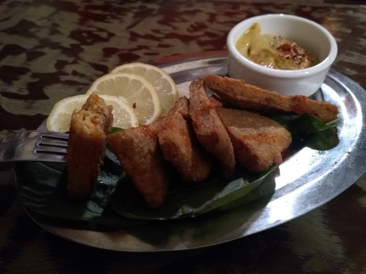 review photo of SHIPIBO Bistro Amazonico Tapeo de milanesa de seitán shared by @amargagente on 17 Nov 2019 - review