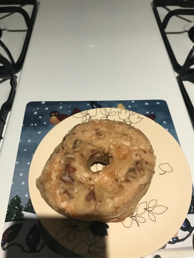 菜肴“Maple Nut Donuts”的照片