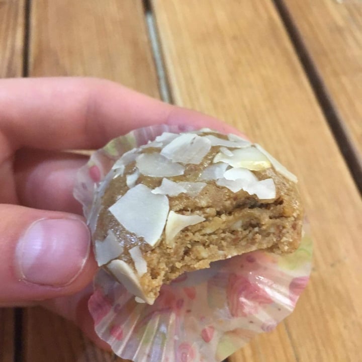 review photo of Sunny Green Raw Energy Balls shared by @mariagicheva on 18 Jun 2020 - review