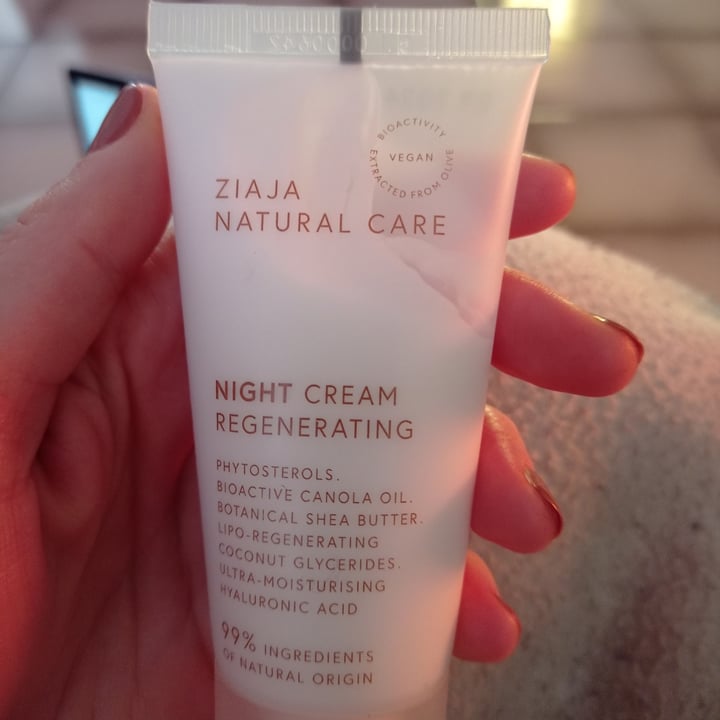 photo of Ziaja Night Cream Regeneration shared by @floyellow on  28 Dec 2022 - review