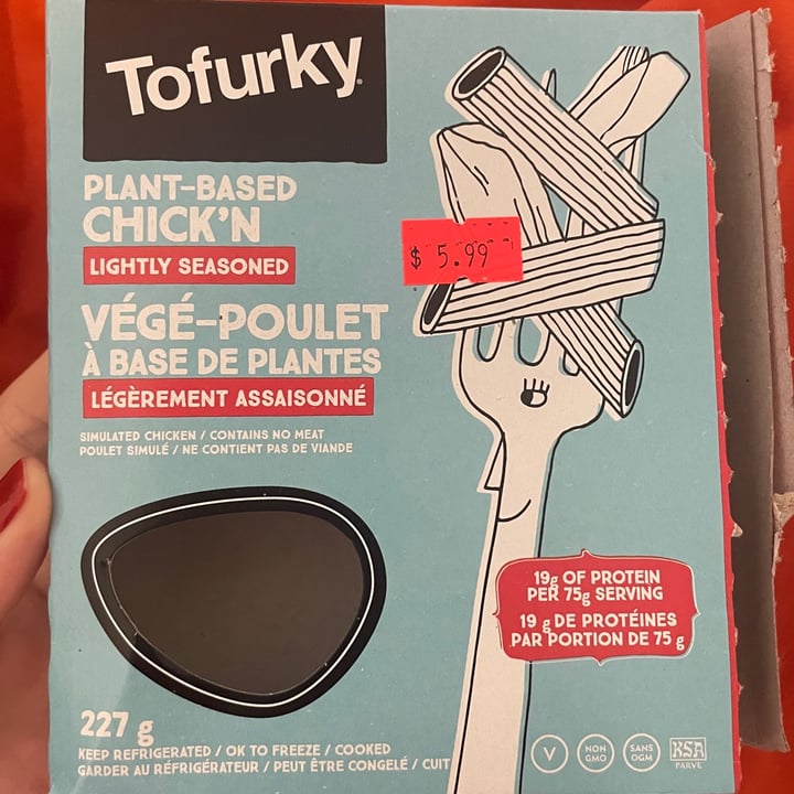 review photo of Tofurky Plant based chick’n shared by @tashabeanz on 01 Nov 2022 - review