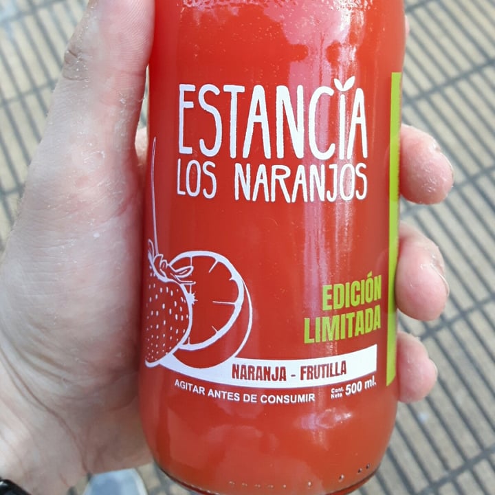 photo of Estancia los naranjos Jugo naranja/frutilla shared by @aquilesjugador on  15 Nov 2022 - review