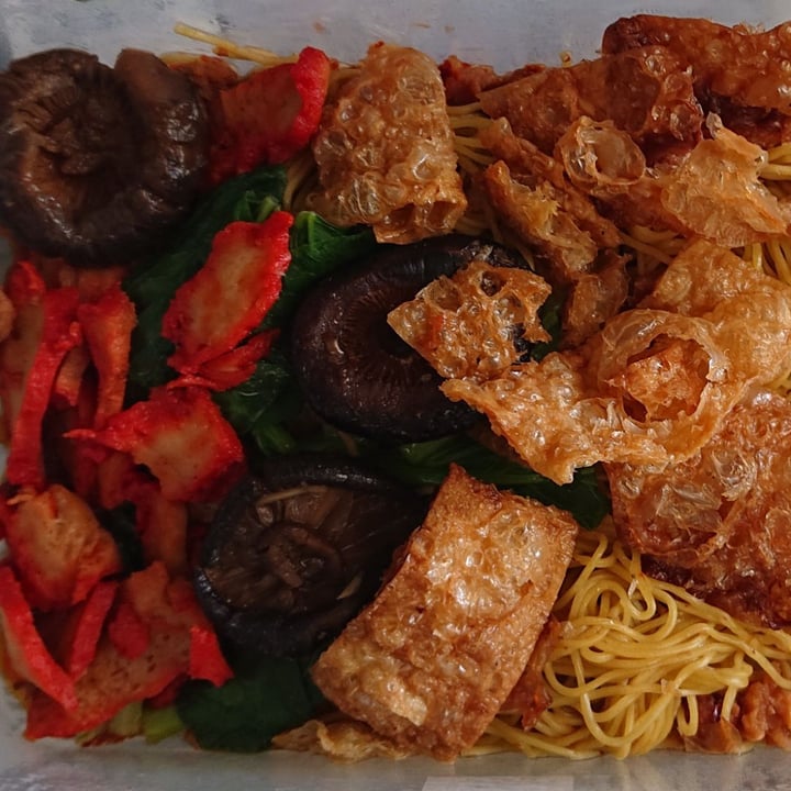 photo of Tanaka Vegetarian (田中素食） Mushroom Noodles Mee Kia shared by @sibehou on  07 Jul 2019 - review