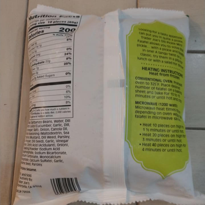 photo of Trader Joe's Dill pickle mini falafel shared by @mynameislisa on  25 Oct 2022 - review
