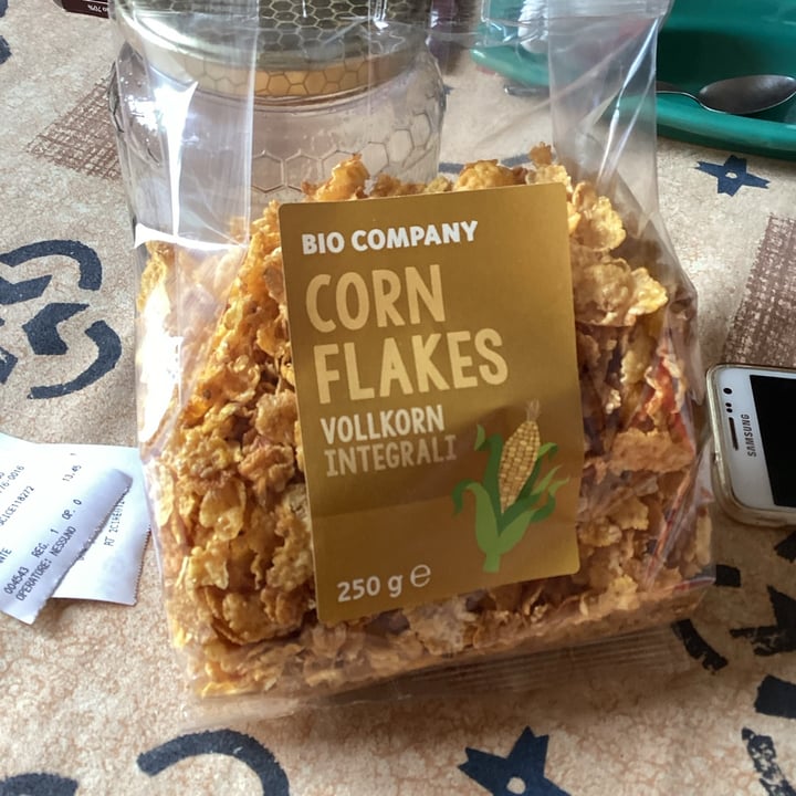 photo of Bio Company corn flakes integrali shared by @miroemisia2011 on  16 Sep 2022 - review