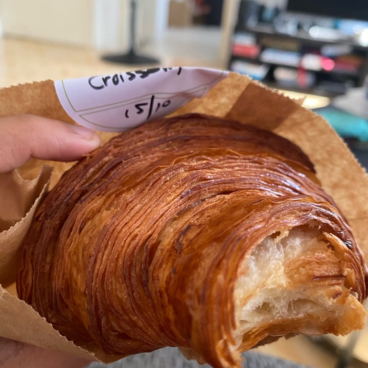 photo of Privé Tiong Bahru Croissant shared by @ahsne on  16 Oct 2021 - review