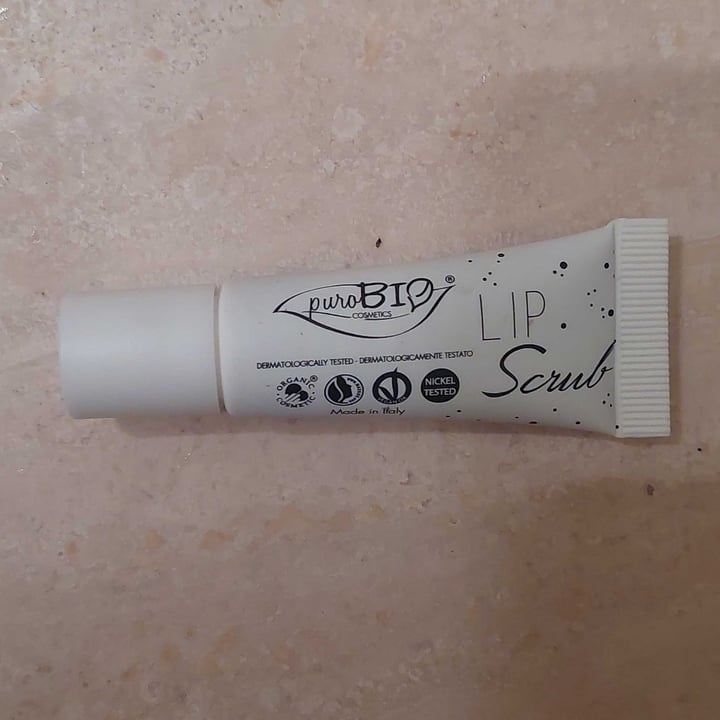 review photo of PuroBIO Cosmetico Lip Scrub shared by @giuliab1 on 18 Mar 2022 - review