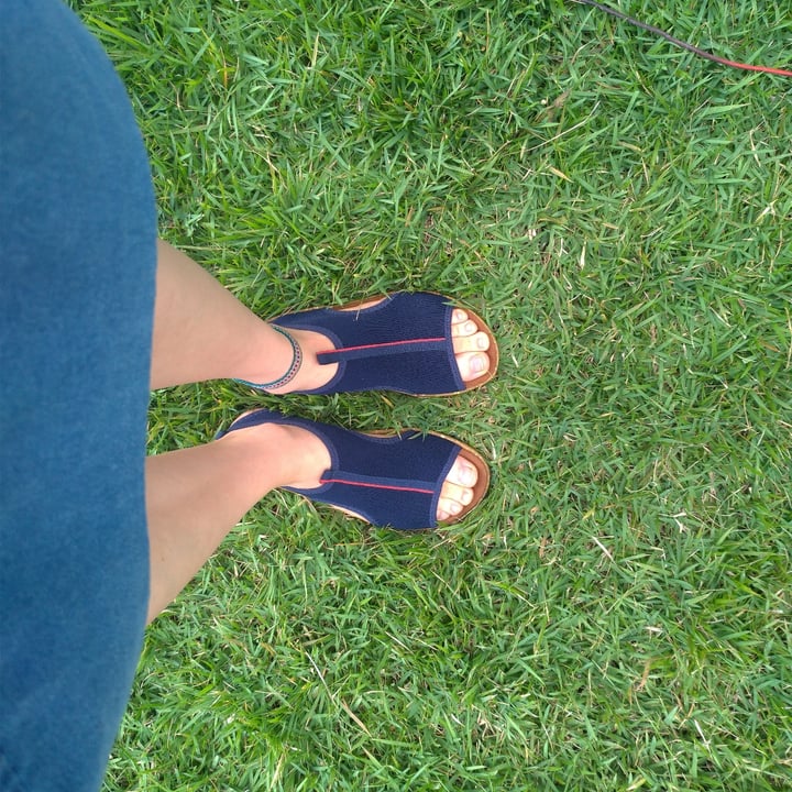 review photo of Outer Shoes Rasteira Milan Marinho shared by @manuelaproenca on 26 Dec 2021 - review