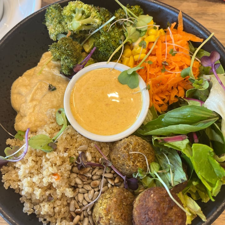 review photo of Sweetbeet Durbanville (Halaal) Build your own bowl shared by @fouch on 18 Nov 2022 - review