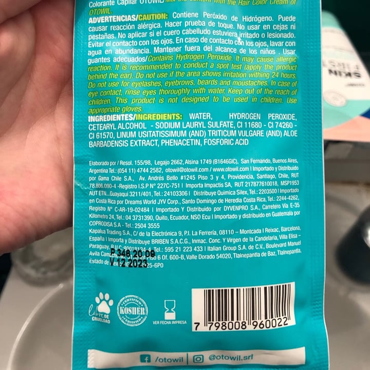 photo of Otowil Tintura violeta americano shared by @jav1meduzza on  20 Aug 2021 - review