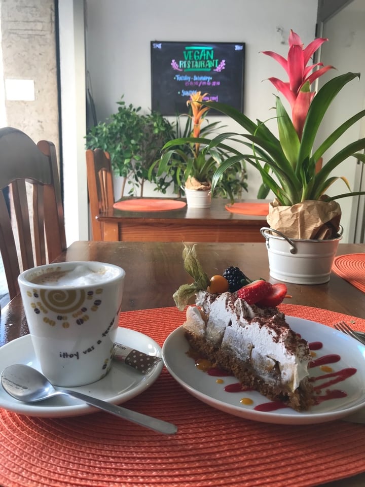 photo of Sabores de Sandra VEGAN Restaurant Banofee Vegano shared by @irinailt on  01 Feb 2020 - review