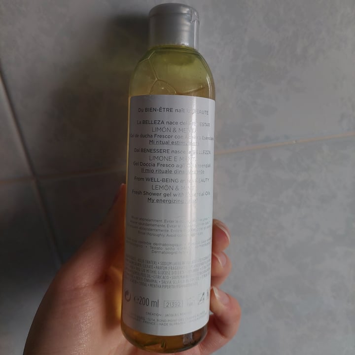 review photo of Kiotis Bagnodoccia Rinfrescante Limone e Menta shared by @noemiso on 12 Apr 2022 - review