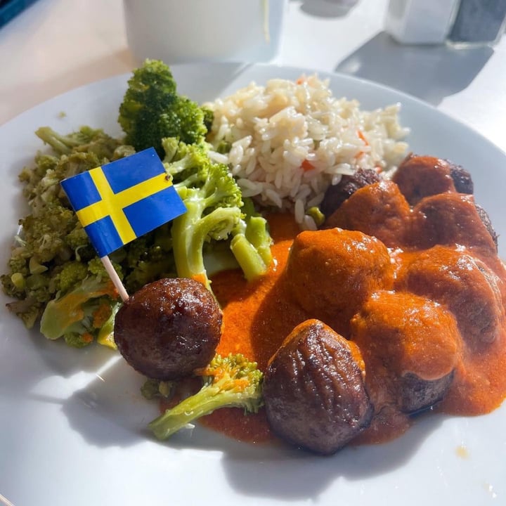 photo of IKEA Restaurant Plant Balls shared by @manuelaw on  01 Jan 2022 - review