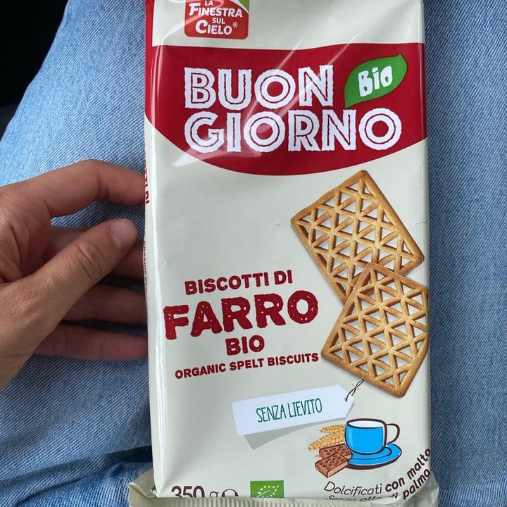 photo of La Finestra Sul Cielo Biscotti di farro bio shared by @giadacogliati95 on  29 Sep 2021 - review
