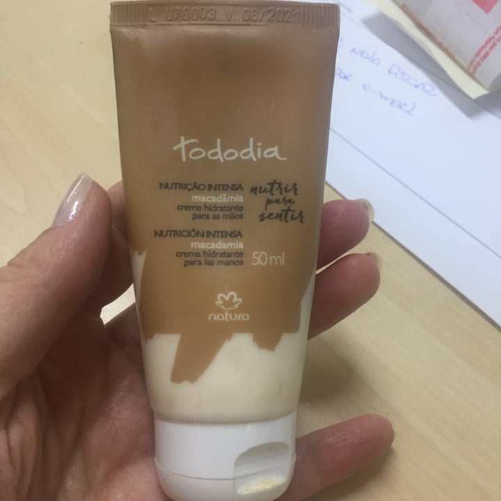 review photo of Natura hidratante macadâmia shared by @simonejaya on 29 Apr 2022 - review