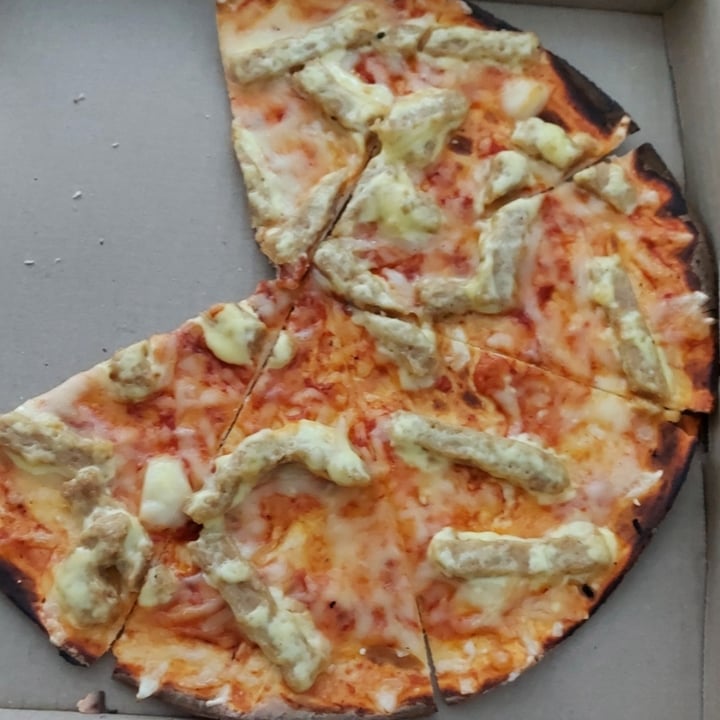 photo of Panarottis Table Bay Vegan chicken and mayo shared by @rosevr on  12 Jan 2022 - review