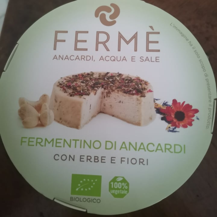 photo of Fermé Fermè con Erbe e Fiori shared by @elevegansoul on  16 Apr 2022 - review