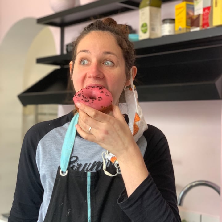 review photo of Grumpy & Runt | Little Deli & Donuts Homer Doughnut shared by @hanzibananzi on 27 Jul 2020 - review