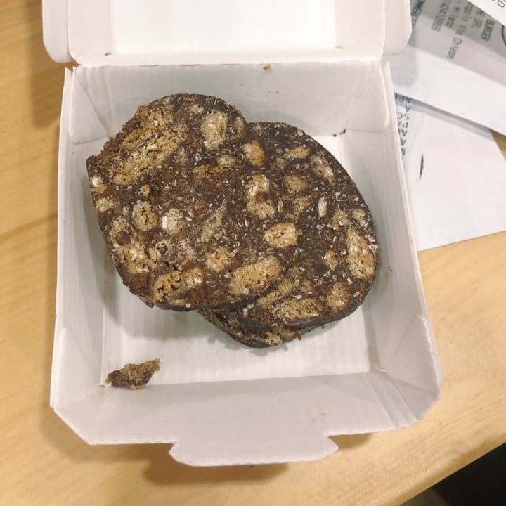 review photo of Flower Burger Salame Al Cioccolato shared by @calice on 21 Dec 2020 - review