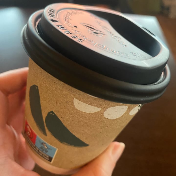 review photo of Cafe Picnic Oatmilk cappuccino shared by @hey-itsclau on 26 Oct 2022 - review