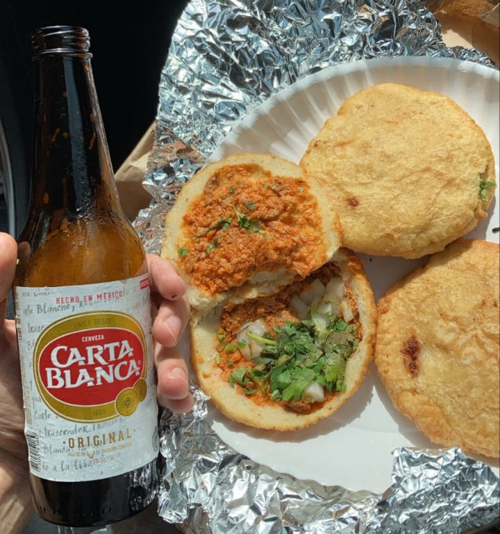 review photo of Antojito con Amor Gorditas de chicharrón prensado shared by @samhofst on 27 Jun 2021 - review