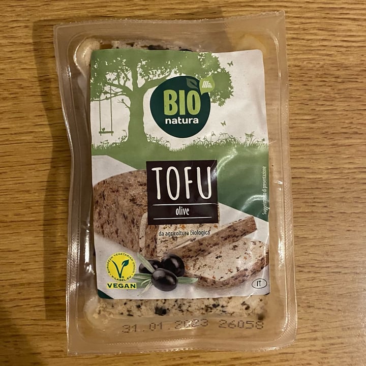 photo of Bio Natura Tofu Alle Olive shared by @ciotolinaa on  21 Dec 2022 - review