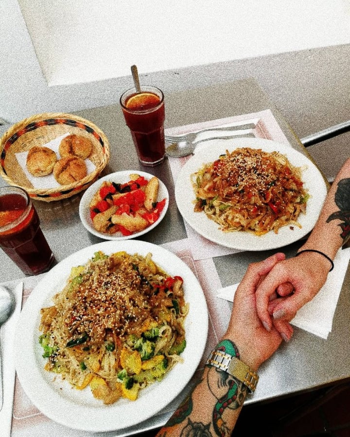 photo of Restaurante Cassarola Pasta con vegetales shared by @entity on  21 Aug 2019 - review