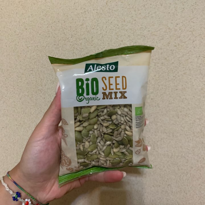 photo of Alesto Bio seed mix shared by @rob27 on  09 Sep 2022 - review