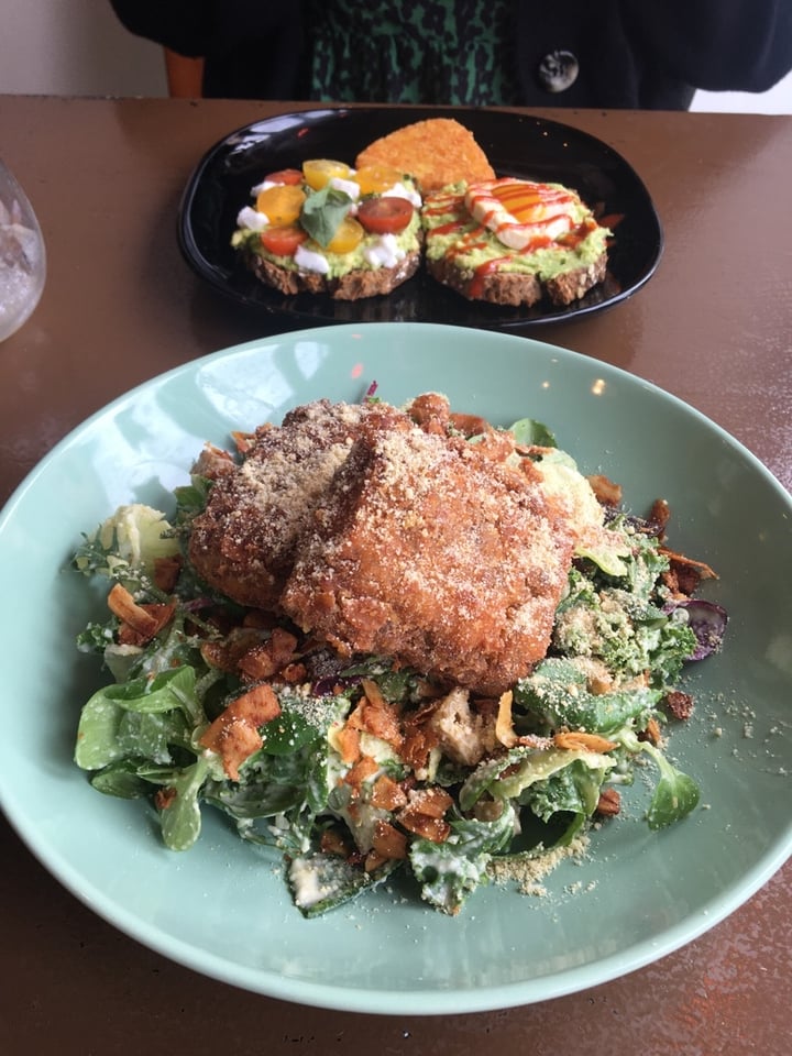 photo of The Carrot's Tail Chikon Caesar Salad shared by @jeod123 on  22 Feb 2020 - review