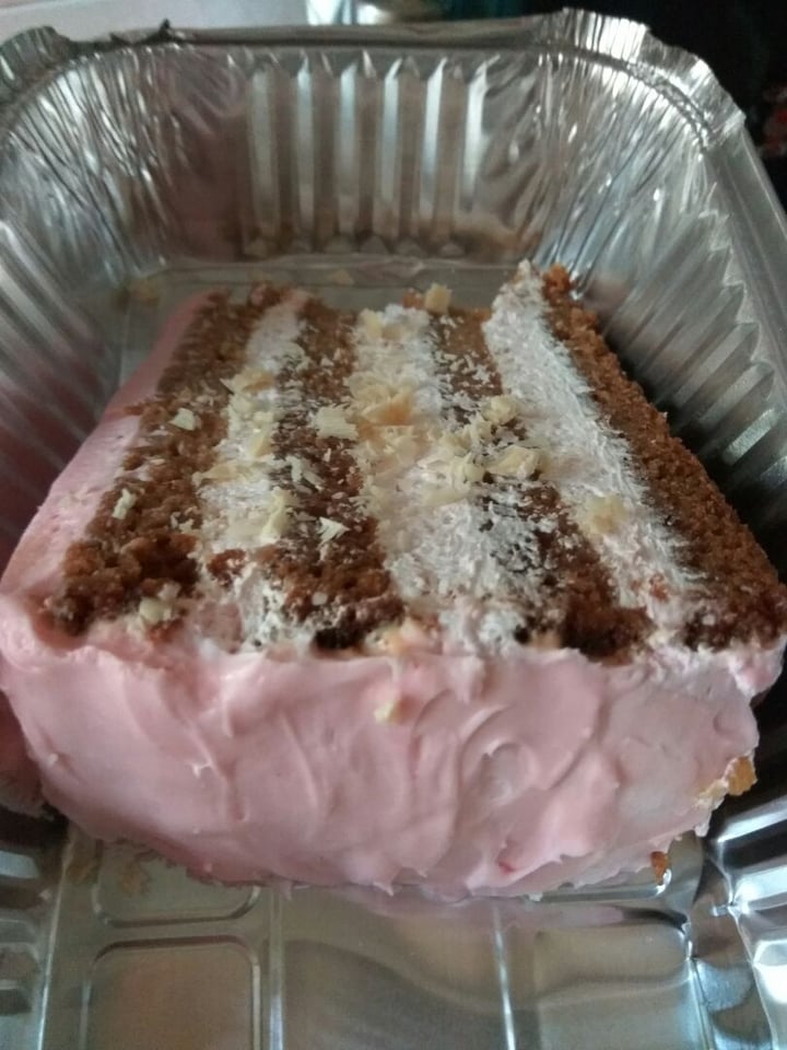 photo of Relish Bar Tarta Pink Panter shared by @martate on  10 Dec 2019 - review