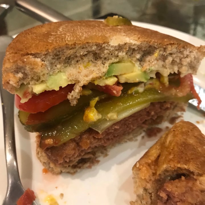 photo of Beyond Meat Beyond Burger Plant-Based Patties shared by @iamanicevegan on  14 Sep 2021 - review
