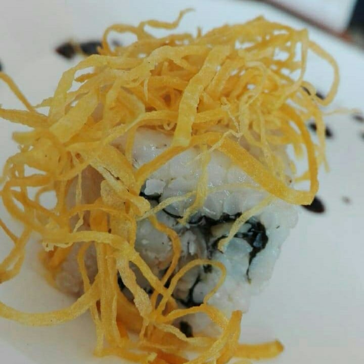 photo of Vegan Sushi Sushi Vegano shared by @debbyhamra on  07 Jun 2020 - review